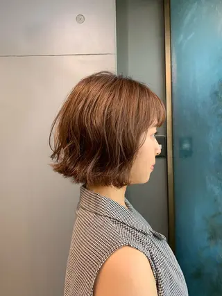 ショート カラー パーマ ヘアアレンジ Loa misakiのヘアスタイル