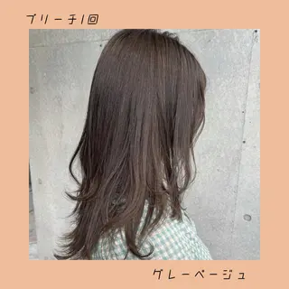 ミディアム カラー 澤崎 智代のヘアスタイル