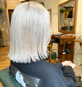 ミディアム カラー マンツーマン 美容師💚コウブチのヘアスタイル