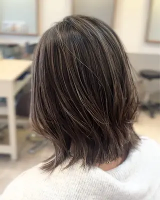 ミディアム Repose AMIのヘアスタイル