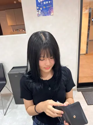 セミロング カラー 🧸垢抜けハイトーン 🫧𖤐⡱れんのヘアスタイル