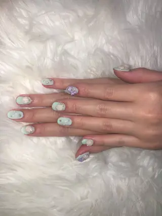 ネイル Mauvely akariのネイルデザイン