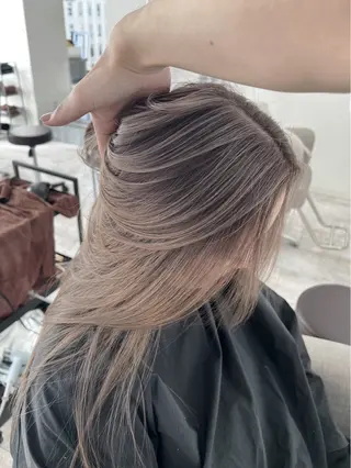 セミロング カラー 指名数No.1 /NAOYAのヘアスタイル