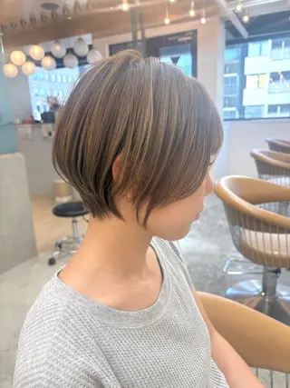 ショート オリーブベージュ/ボ ブレイヤーたまき🧡のヘアスタイル