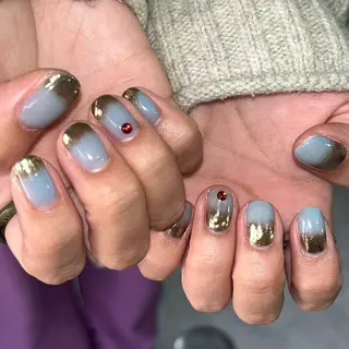 ネイル 🪐富島彩夏 /海外nail🪐のネイルデザイン