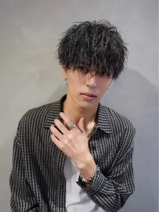 メンズ センターパート/ レイヤー/ayuのヘアスタイル