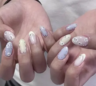 ネイル エリ🫧 nail池袋東口のネイルデザイン