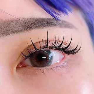shin./ 渋谷eye&nailのネイルデザイン
