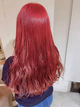 ロング カラー パーマ ヘアアレンジ ちこ .のヘアスタイル