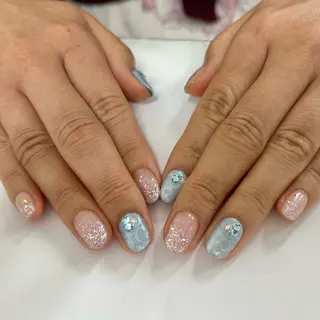 ネイル 片倉 愛美のネイルデザイン