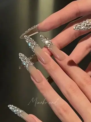 ネイル essornail_ arinのネイルデザイン