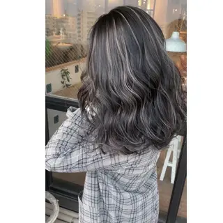 カラー be yondのヘアスタイル