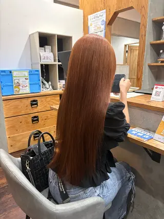ロング カラー ルプラボウ/豊川 篠島 みなみのヘアスタイル