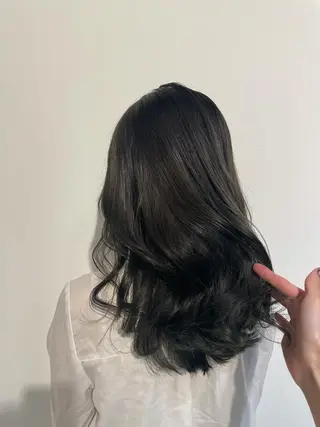 セミロング 【丁寧なカウンセリ ング】MIHOのヘアスタイル