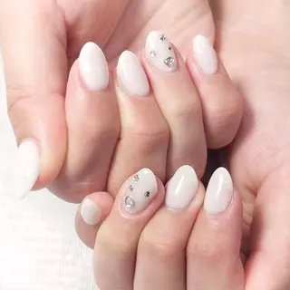 ネイル 桃子 Nail高円寺のネイルデザイン