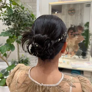 ミディアム ヘアアレンジ 🫧透け感⋆艶髪💎 山口アヤカのヘアスタイル