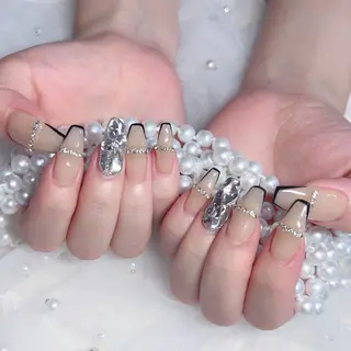 ネイル Maggie Nail🦩のネイルデザイン