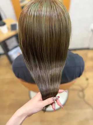 ミディアム 宮崎 稚世のヘアスタイル