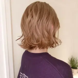 カラー かがやしづ ⭐️ベージュのヘアスタイル