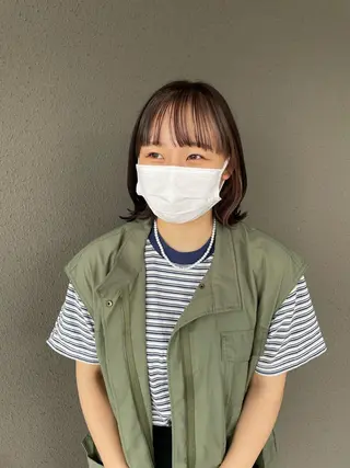 ミディアム カラー 山本 愛永のヘアスタイル