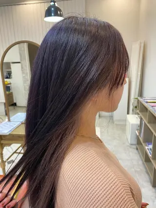 カラー 西郷 友菜のヘアスタイル