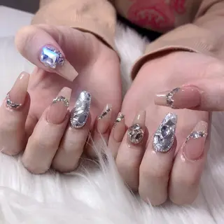 ネイル Tinaネイル 難波のネイルデザイン