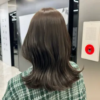 ロング カラー 新宿/顔周りカット/ レイヤー/がっきーのヘアスタイル
