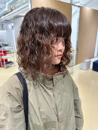 パーマ 村岡 桃果のヘアスタイル
