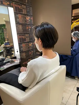ショート カラー 👑銀座ショート/ 絶壁補正/金子涼👑のヘアスタイル