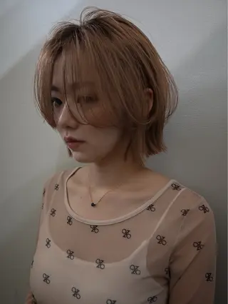 カラー aya / ニュアンスカラーのヘアスタイル