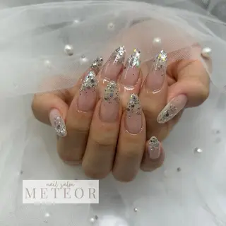 ネイル METEOR💫 staffのネイルデザイン