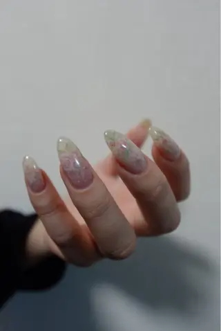 ネイル mii 🦋 【梅田・中崎町】のネイルデザイン