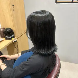 カラー 川倉 羽未のヘアスタイル