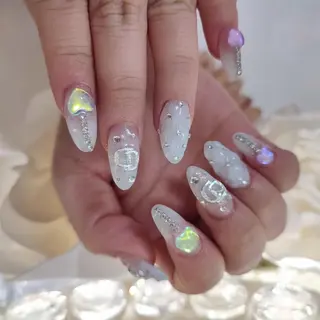 ネイル RUNWAY のネイルデザイン