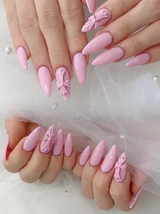 ネイル 𝓇𝒶𝓃𝒶𝓃 𝓃𝒶𝒾𝓁のネイルデザイン