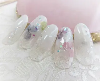 ネイル 下吹越 佳子　のネイルデザイン