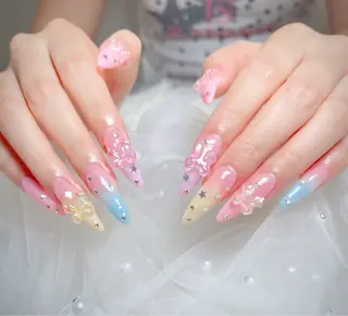 ネイル Huyn Nail Shinjyukuのネイルデザイン