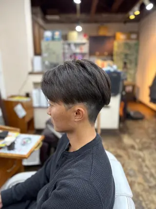 パーマ メンズ 生駒のパーマ達人 FEELけんけんのヘアスタイル