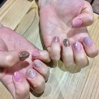ネイル 栗林 実莉のネイルデザイン
