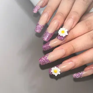 ネイル nailroom sb𓈒𓂂𓏸のネイルデザイン