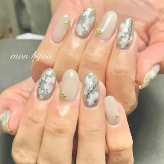 ネイル mon bijou 坪井のネイルデザイン