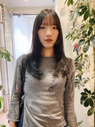 ロング FILMS/sari /似合わせカットのヘアスタイル