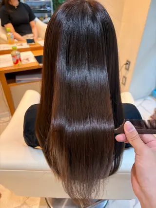 ロング カラー 久野紗愛 【髪質改善 艶髪】のヘアスタイル