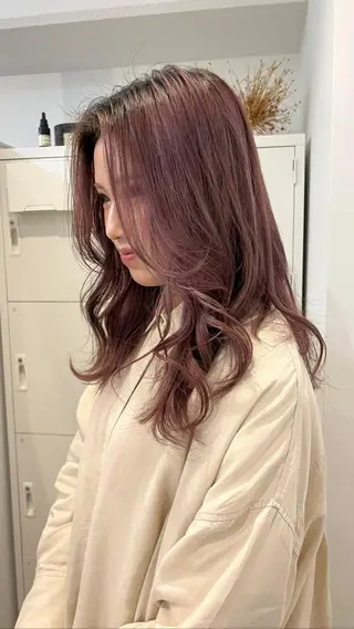 ロング カラー kakeru/ ミディアムレイヤーのヘアスタイル