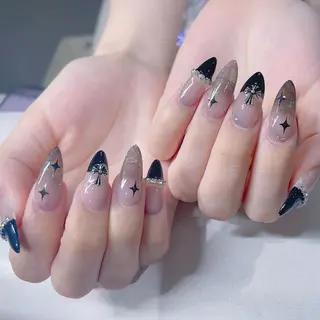 ネイル Queen‘s なんのネイルデザイン