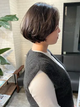 ショート レイヤースタイル⭐️ 村上のヘアスタイル
