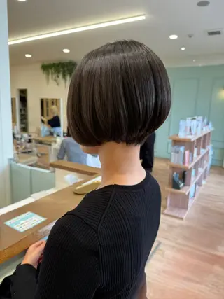 ショート 金山 友香🕊のヘアスタイル