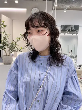 ミディアム パーマ 青木 優歩のヘアスタイル
