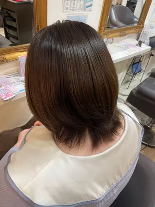 ショート カラー 元自衛官美容師 つや。のヘアスタイル
