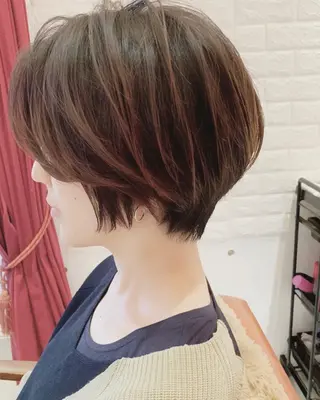 ショート カラー 大人女性ショート専門 tomodaのヘアスタイル